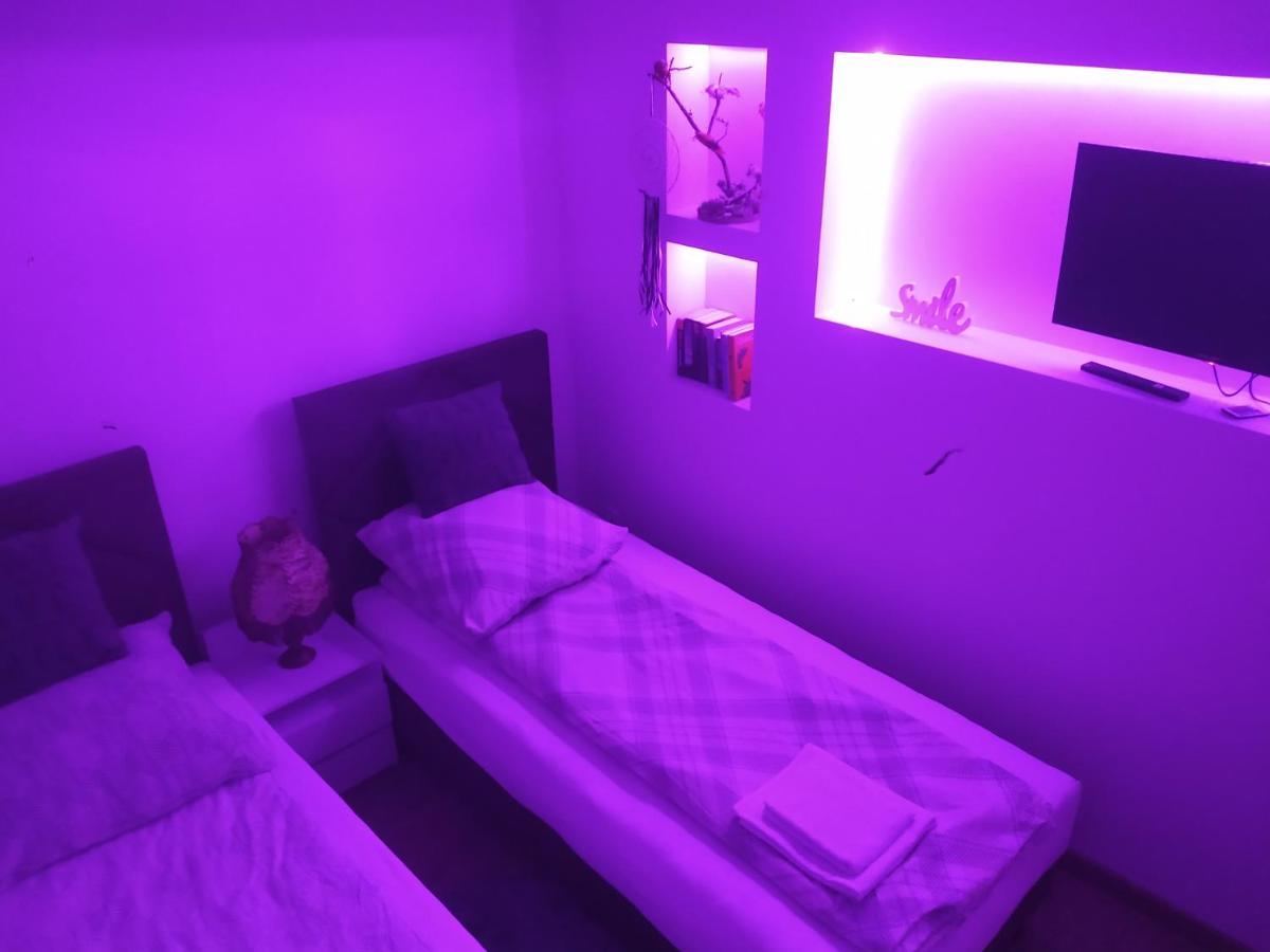 Zosia Apartment Liwa Luaran gambar